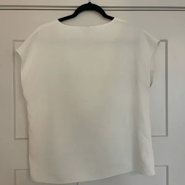 H&M White Sleeveless Top - Image 2