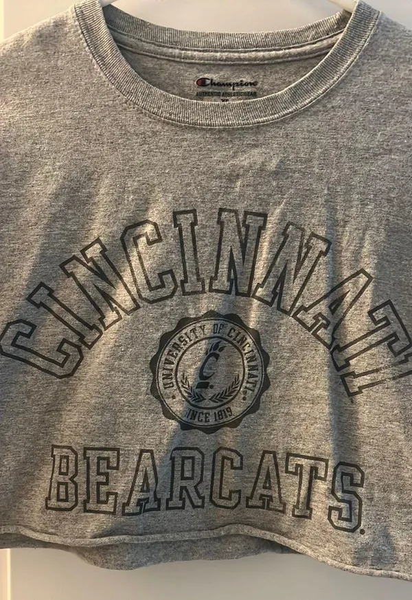 Champion University Of Cincinnati Cropped Tee - Image 2