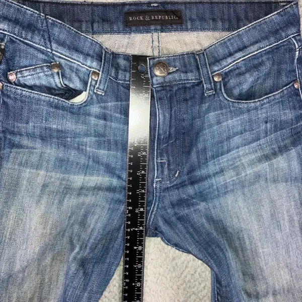 Rock & Republic Bootcut Jeans Women 29 Embroidered Pockets Low Rise Grunge Biker - Image 4