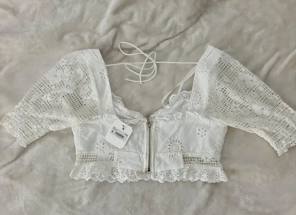 Altar’d state white top - Image 2