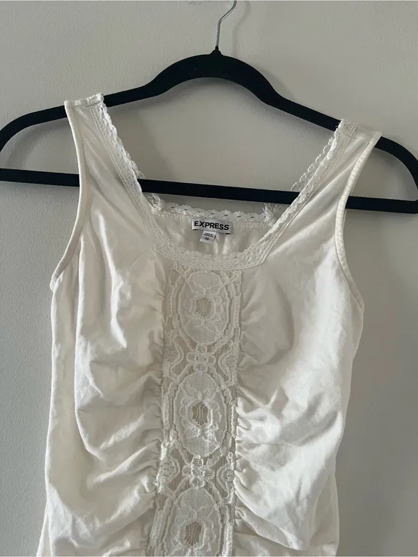Express Ivory White Lace Ruched Tank Top Small Romantic Cottagecore Dainty - Image 3