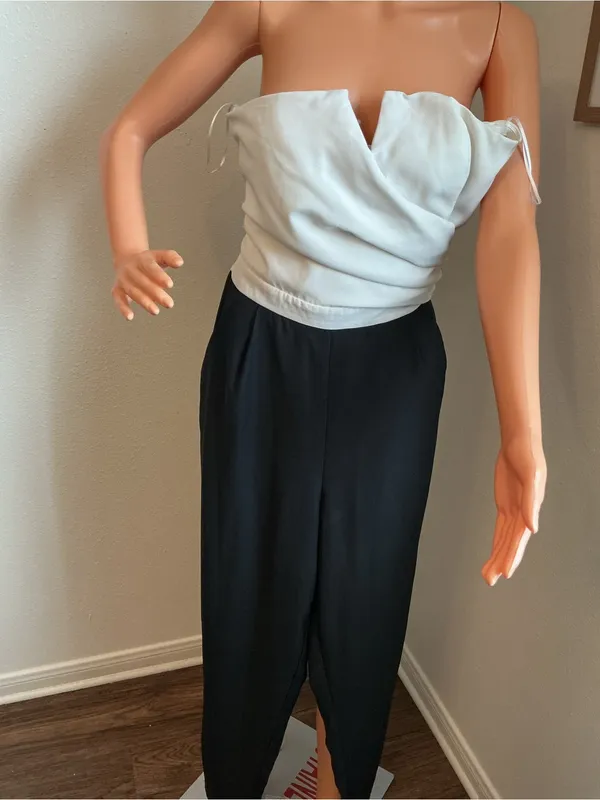 VENUS Two-Tone Strapless Jumpsuit in White & Black - Image 4