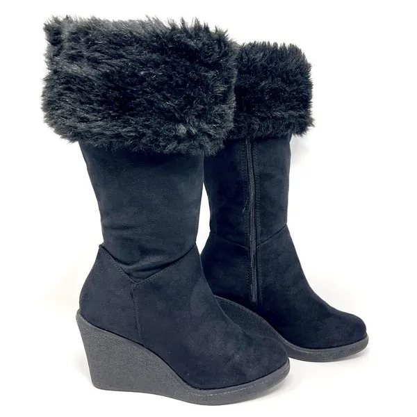 Canyon River Blues Harper Black Rainbow Knit Faux Fur Trim Tall Wedge Boots 8 - Image 4