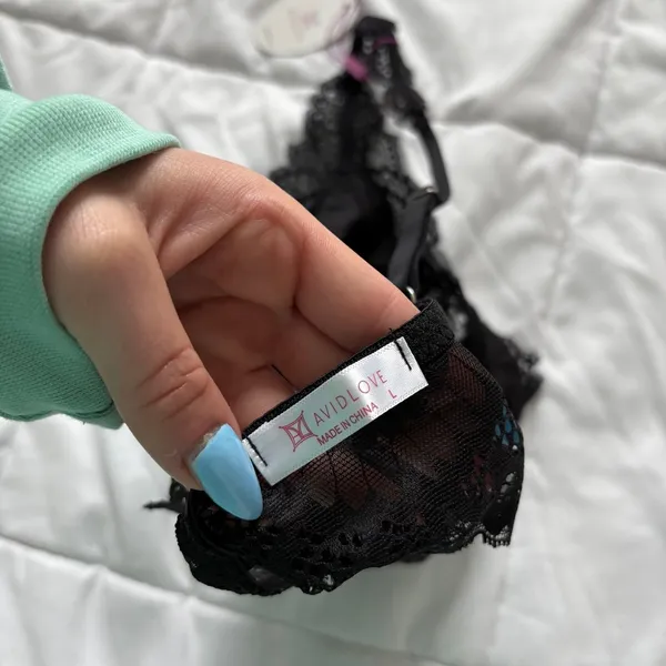 NWT Avidlove Black Floral Lace Bralette V-Neck Large Goth Grunge Dark Romantic - Image 6
