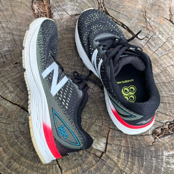 New Balance 880 V.9 men’s Shoes size 9 - Image 4