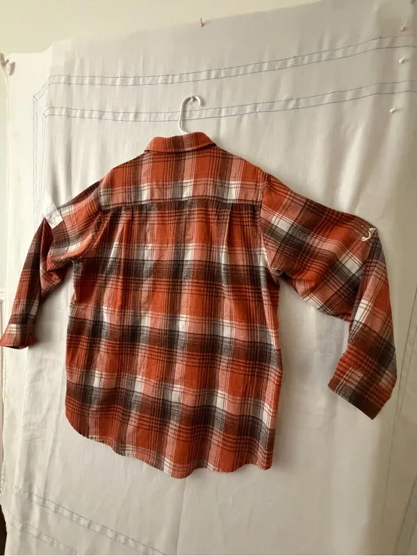 La Miel Orange Plaid Flannel Button Up Shirt Women’s size Large(A617) - Image 8