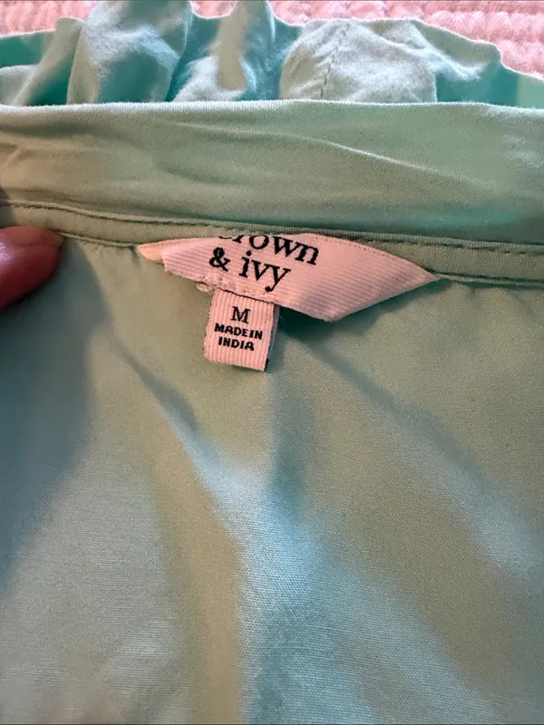 crown & ivy Mint Green Ruffle V-Neck Tunic - Image 3