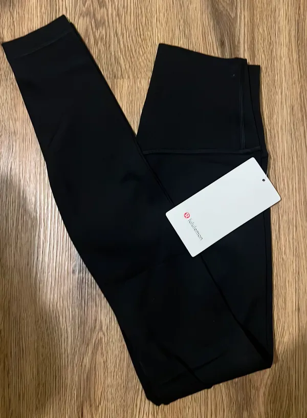 Lululemon Leggings 28” HR - Image 2