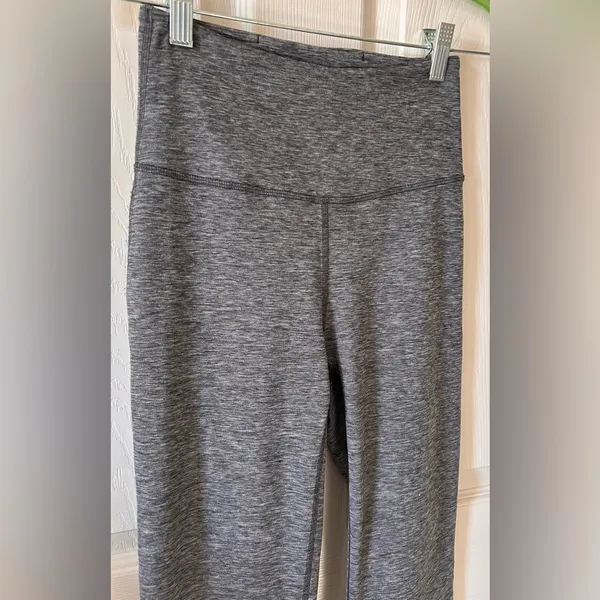 Lululemon‎ Groove Flared Pant 32” in Heathered Black Size 4 - Image 9