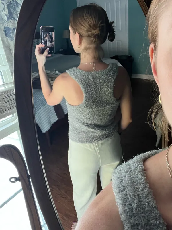 Aerie fuzzy tank  - Image 3