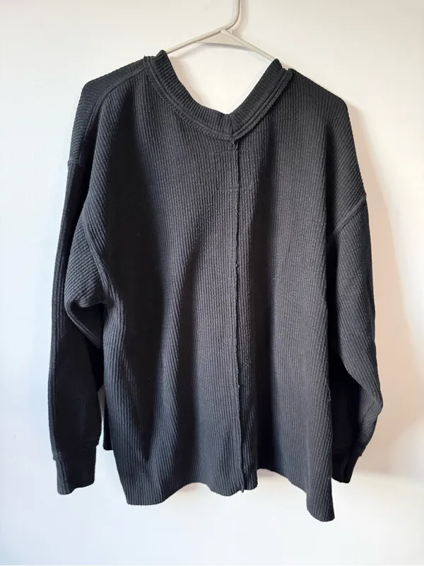 Aerie Waffle Knit Black V-Neck Ribbed Sweater Sweatshirt Black Size M Oversize - Image 7