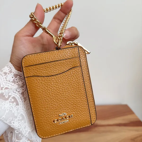 NWT Coach Leather‎ Zip Card Case - Image 2