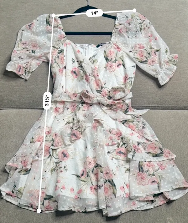 Trixxi Women’s cream pink floral dress and puff sleeves - Image 2