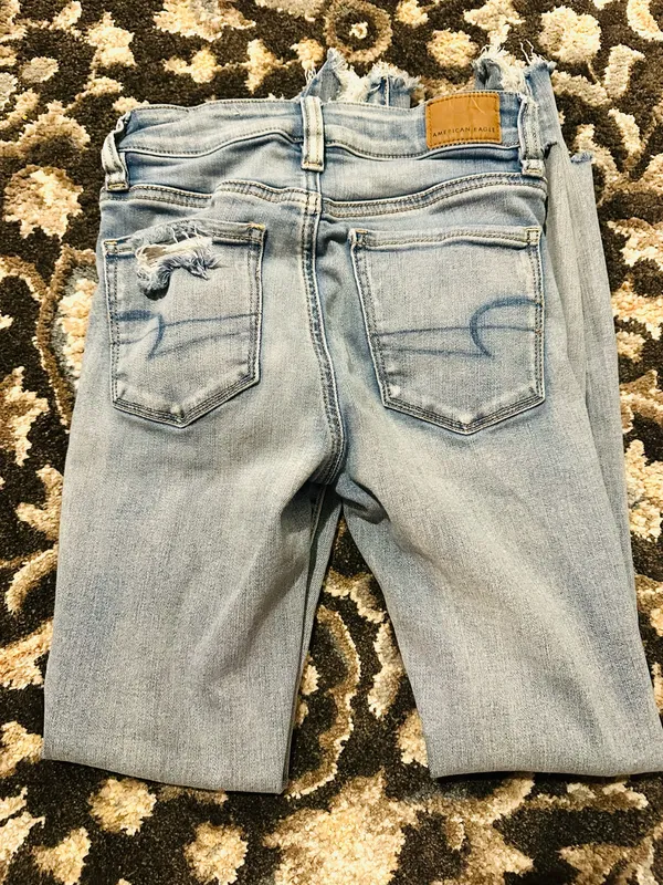 American Eagle Next Level Stretch Super Distressed Jeans size 0 - Image 5