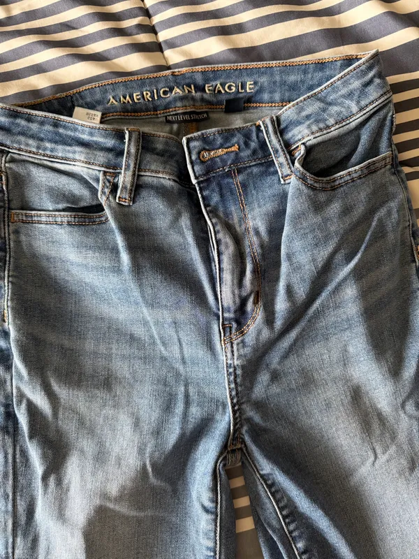 American Eagle Jeans - Image 2