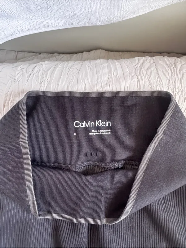 Calvin Klein Girls' Black Ribbed Pull-On Leggings - Image 2