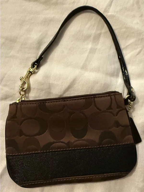 Coach Brown and Black Signature Canvas Wristlet - Image 4