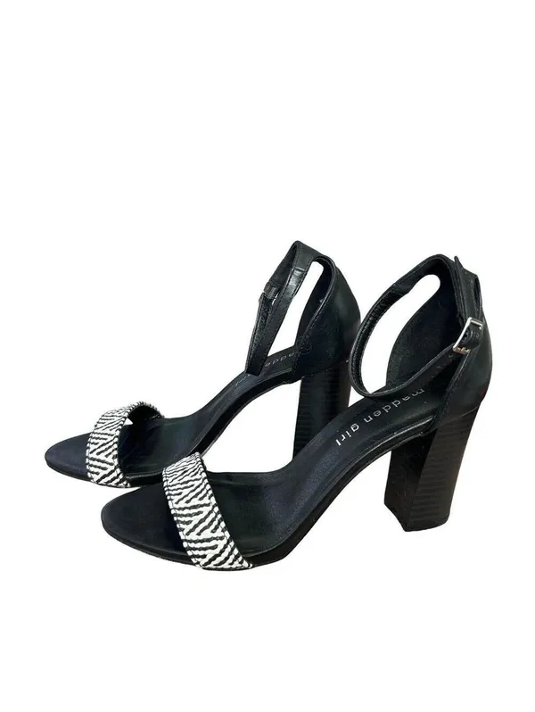 Steve Madden Women's Black and White Open Toe Sandals Size 7 - Image 2