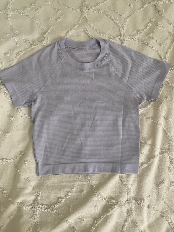 Lululemon top - Image 3