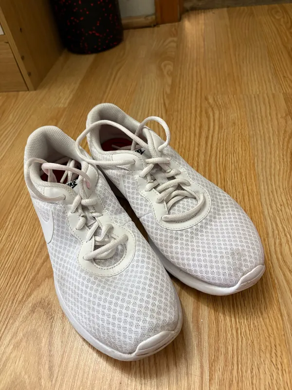 Nike Shoes - Image 2