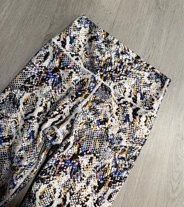 Sage animal print leggings - Image 3