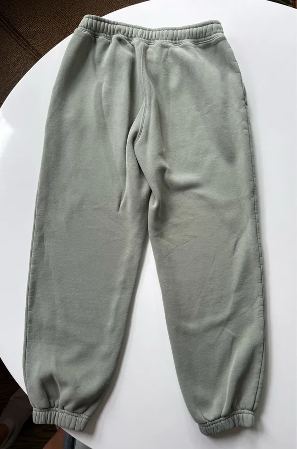 Abercrombie Cinched Green Sweatpants - Image 3