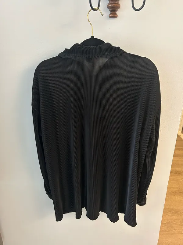 Forever 21 Button Down Top - Image 3