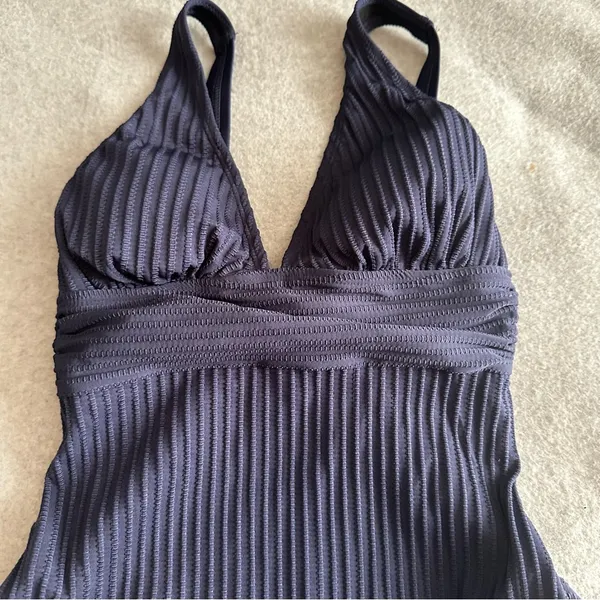 NWT CUPSHE One Piece Swimsuit Ruched Textured Ribbed navy blue size XS - Image 4
