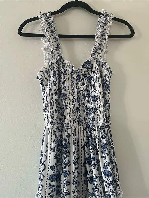 Blue White Floral Smocked Maxi Dress 1X Cottagecore Euro Summer Coastal Vacation - Image 2