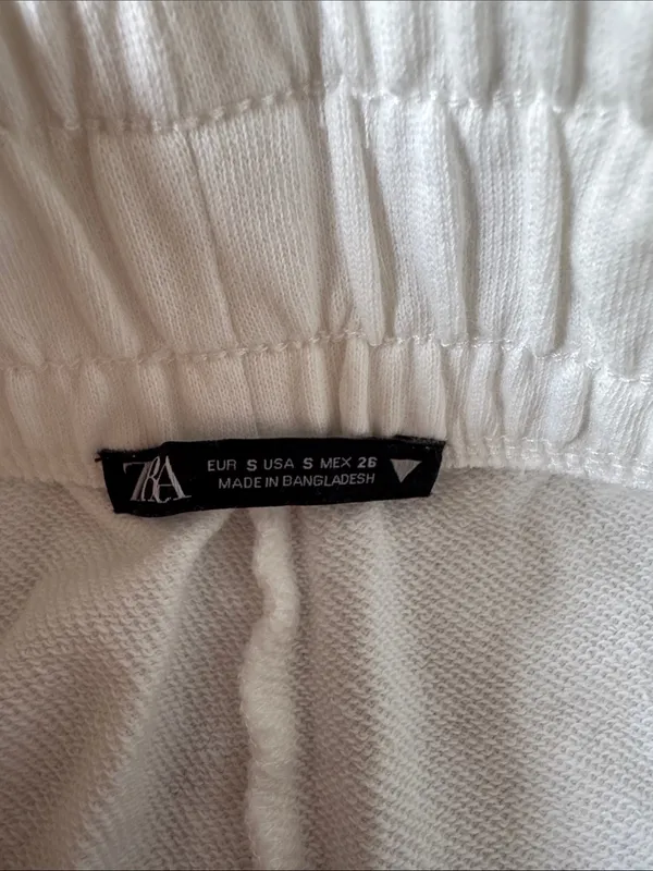 Zara White Women's Athletic Elastic-Waist Shorts - Image 2