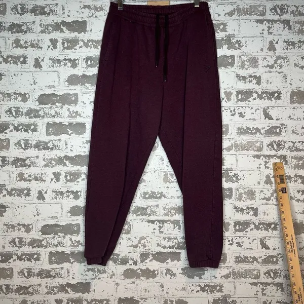 Gymshark | women maroon jogger sweat pants - Image 9