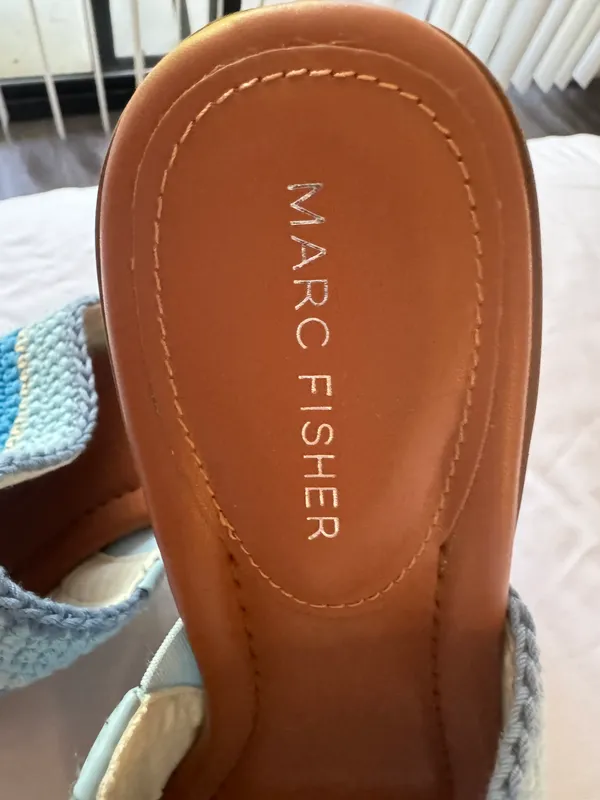 Marc Fisher Block Heel - Image 3