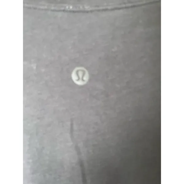 Lululemon Black Long Sleeve Performance Running Top Women's Relaxed Athletic 10 - Image 5