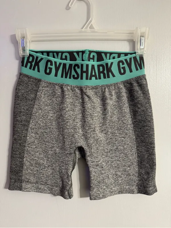 Gymshark Gray Seamless Yoga Activewear Shorts Size XS - Image 4