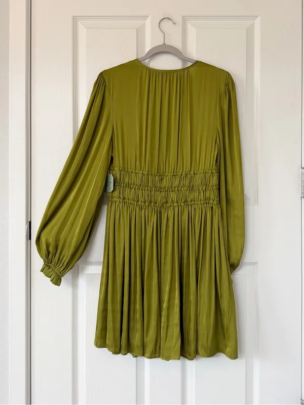 Ryegrass Moss Olive Green Long-Sleeve Smocked Waist Dress NWT - Image 2