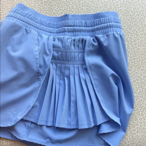 NWOT JoyLab Sky Blue Activewear Athletic Shorts with Fluted Skirt Sides size XXL - Image 4