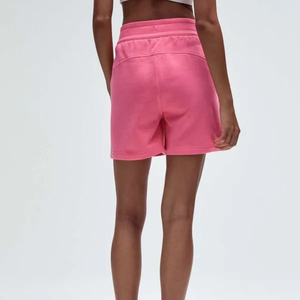 Lululemon Scuba High-Rise Short 5" Size 4 - Image 3