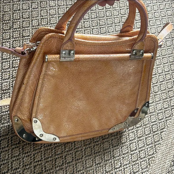 Non Signe Y2K Satchel Handbag Metal Accents Crossbody Strap - Image 5