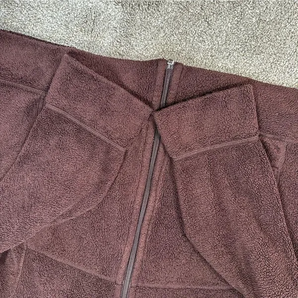 Patagonia Women’s Plush Synchilla Hoody Full Zip Longsleeve in Brown Size M - Image 9
