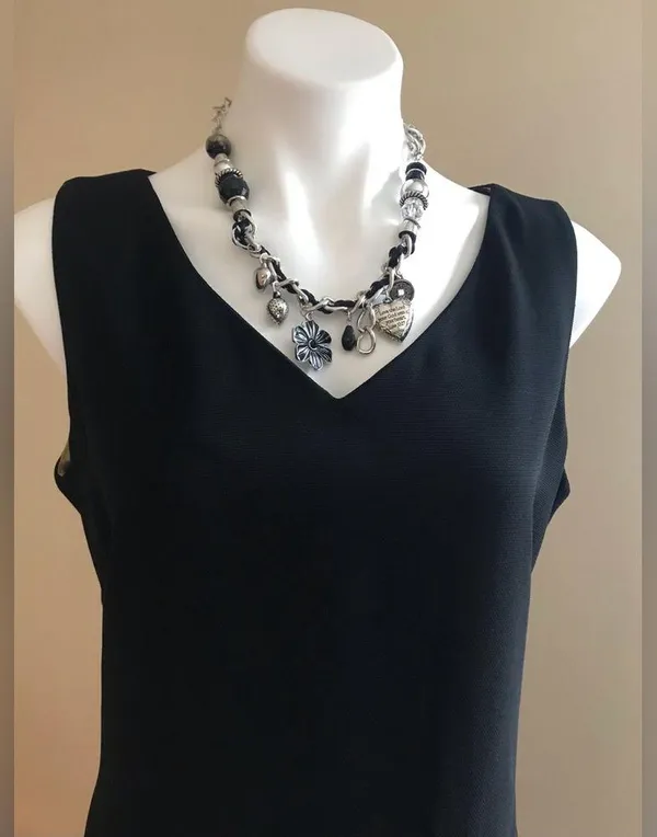 J. Taylor NY Black Sleeveless V Neck Midi Bodycon Business Dress Sz. 14 - Image 3