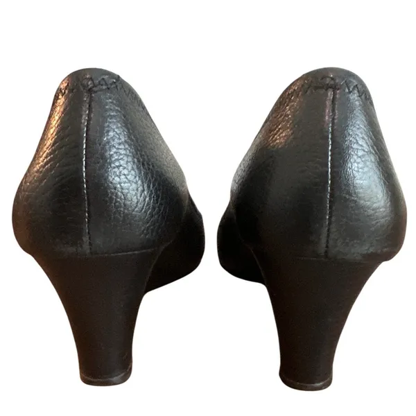Tory Burch Peep Toe Wedge Pumps Black Leather Silver Logo Size 8 - Image 4