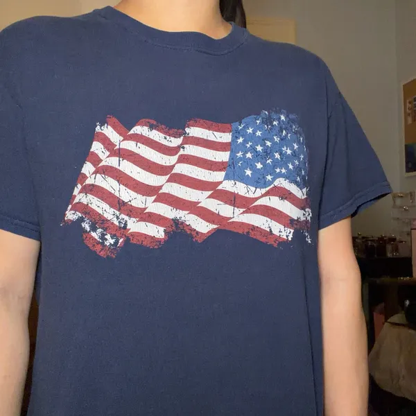 Gildan tshirt - Image 2