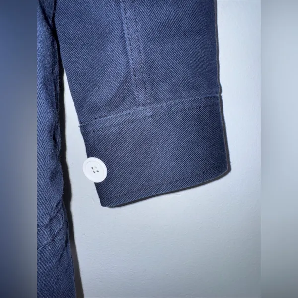 J. Crew Navy Cotton Twill Peacoat‎ White Button Coastal Core Size 4 - Image 4