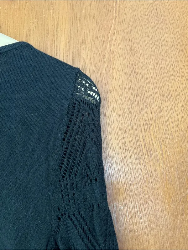 •Lauren Ralph Lauren black lace sleeve blouse• Size XS - Image 6