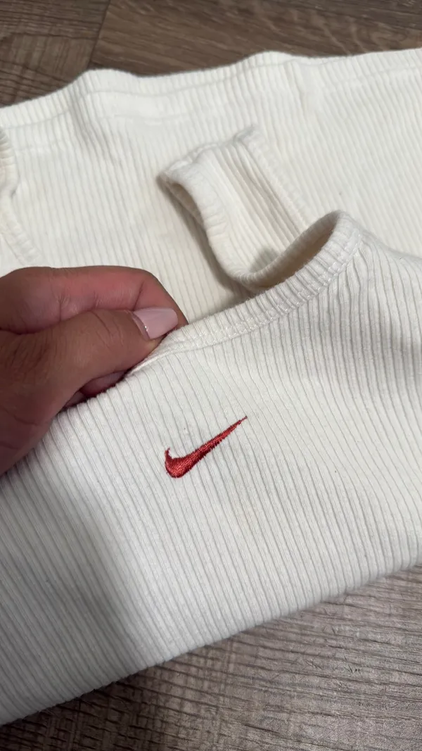 Nike vintage tank white  - Image 4