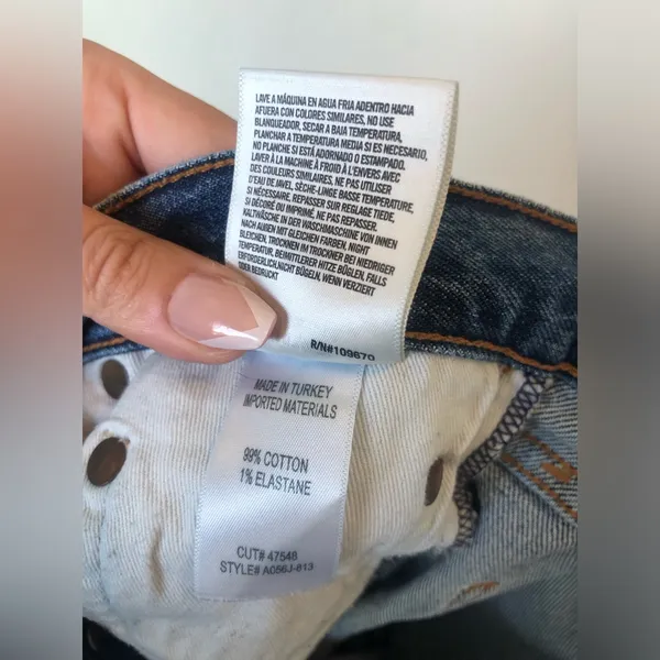 Agolde Riley High Rise Crop Distressed Hem Jeans Size 27 - Image 10