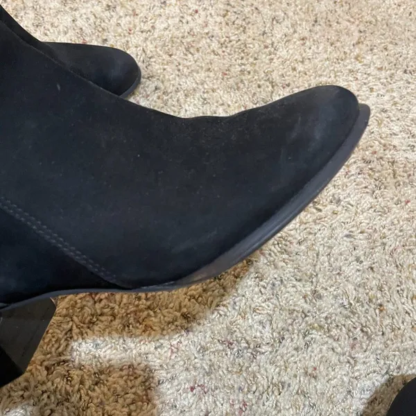 Vionic Size 7 Sienna Suede Bootie Boots Black Buckle Waterproof - Image 9