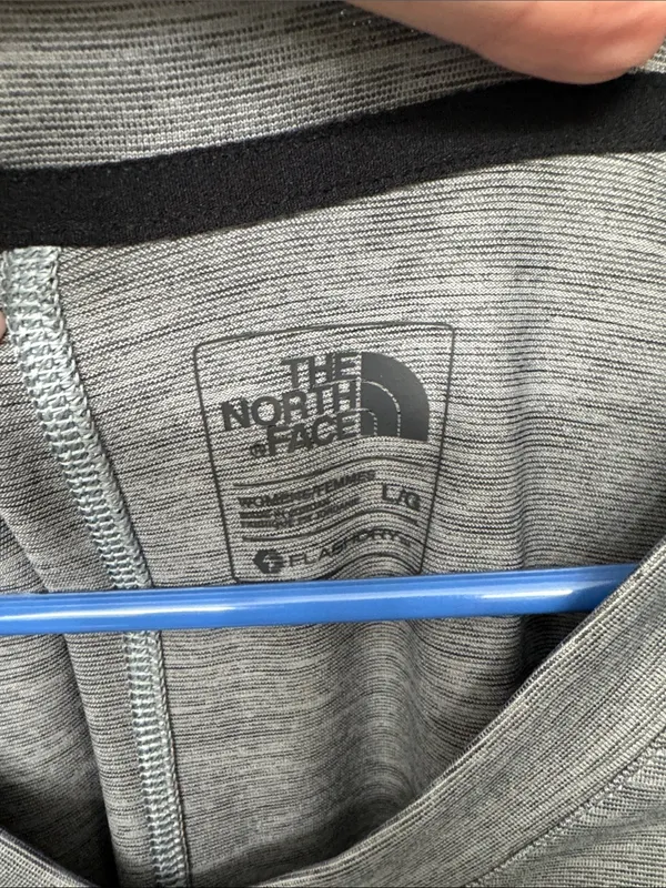The North Face Women's Heather Gray V-Neck Short Sleeve Tee - Image 3