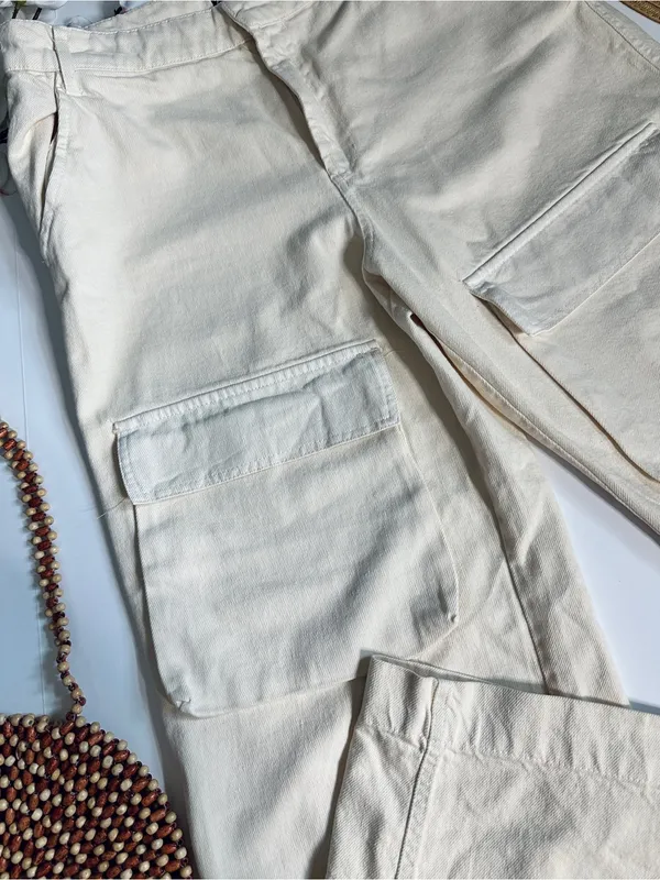 Zara Blogger Favorite Ecru Wide Leg Cargo Jeans Pants Size M - Image 8