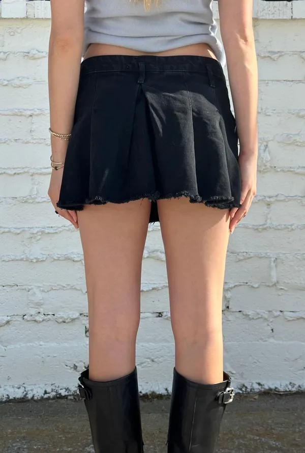 ZARA Black Pleated Mini Skirt - Image 6